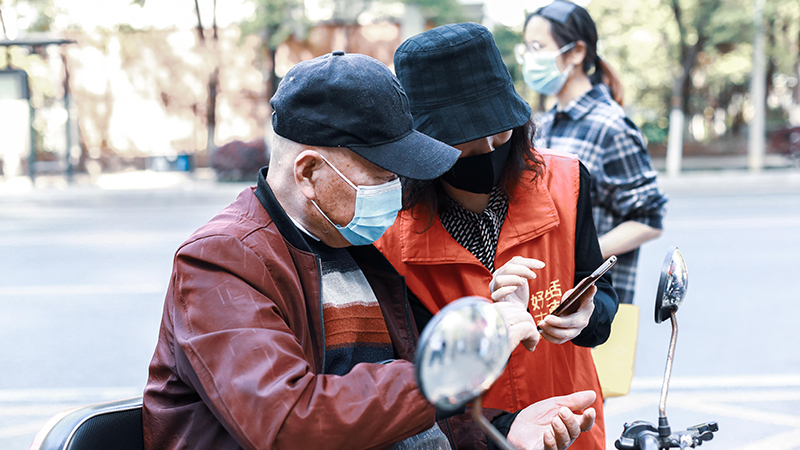 防疫同心 志愿同行 | 华地好生活志愿者防疫一线显担当！